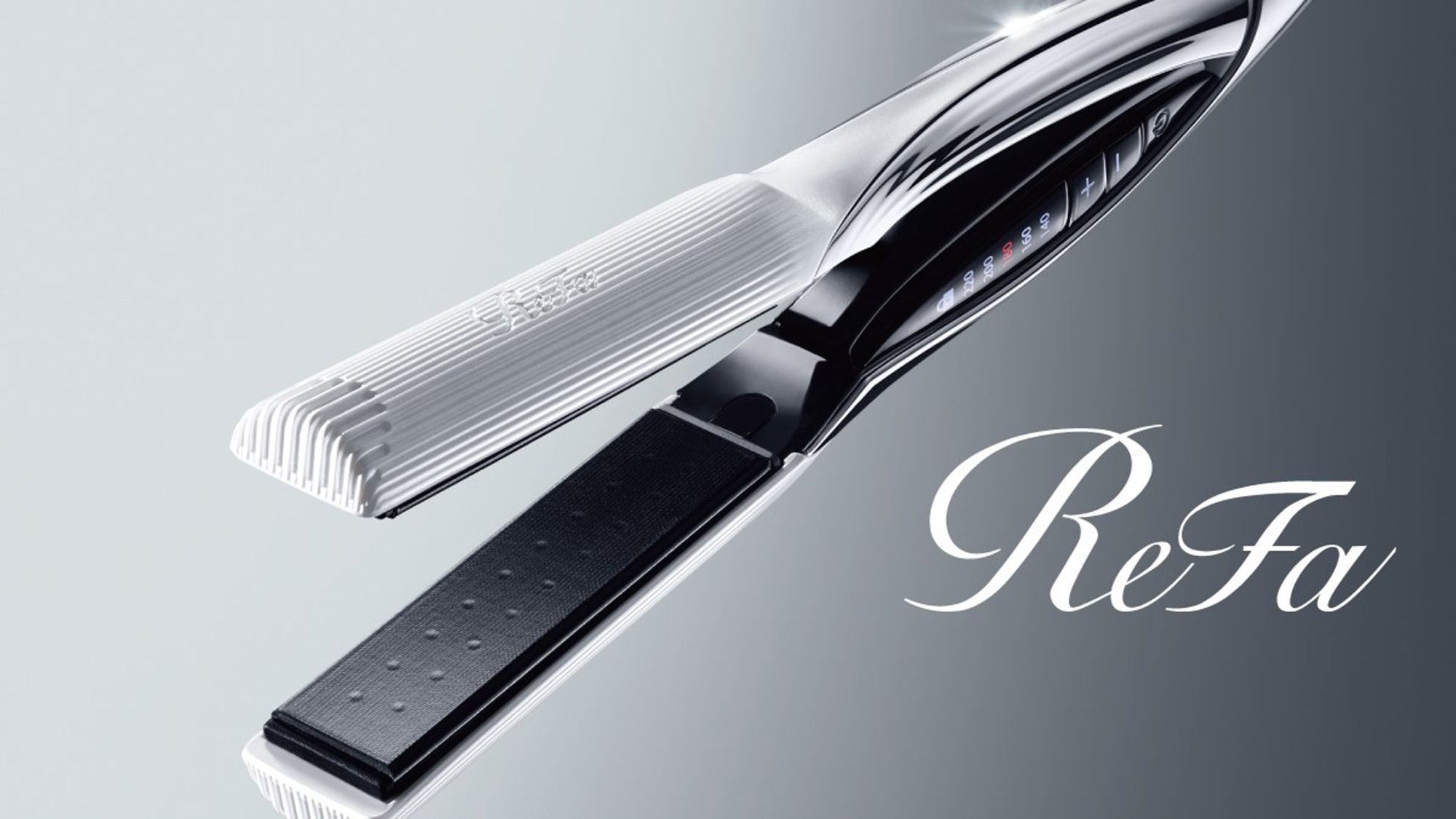 レディースルームにReFa美容アイテムを設置_リファビューテック ストレートアイロン