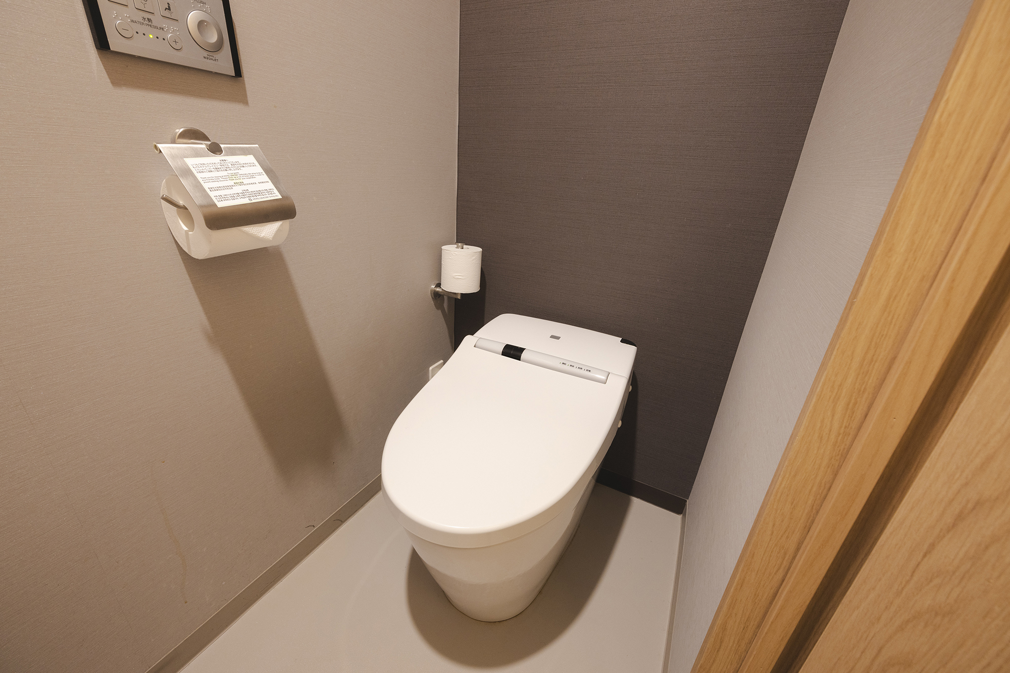 コンフォートダブルルーム　トイレ一例