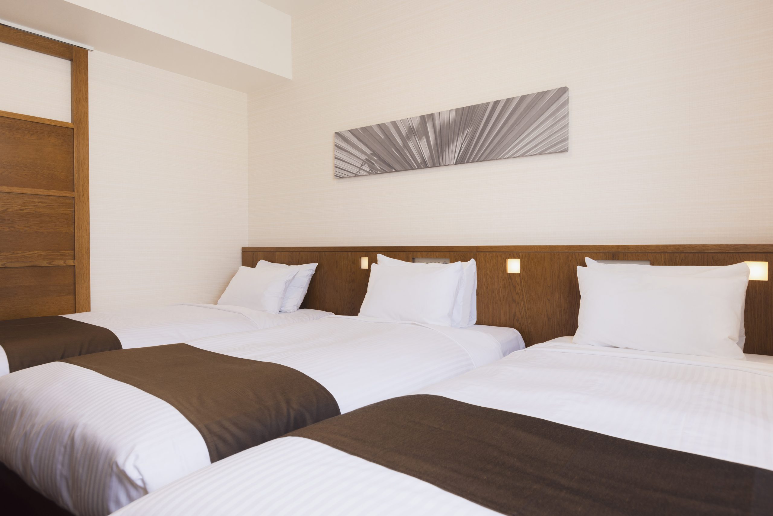 トリプルルーム 