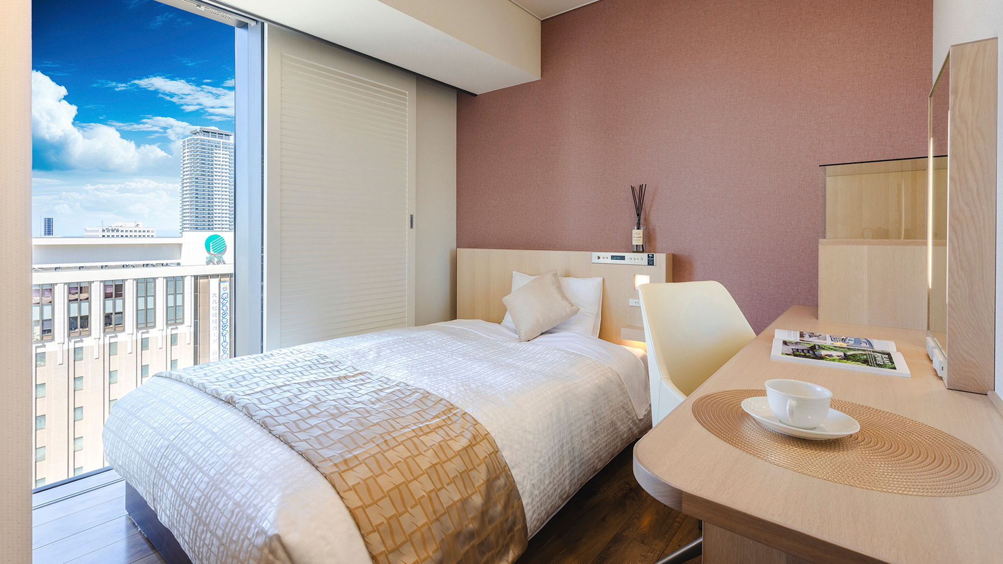 レディースフロア：シングル／15平米