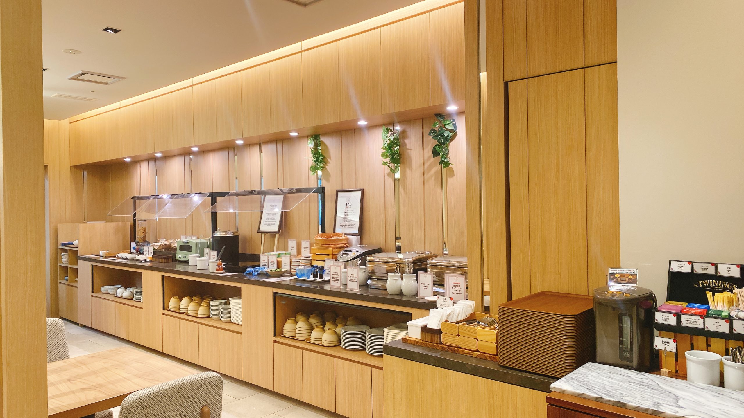 1F Bonsalute – ボンサルーテ – 店内